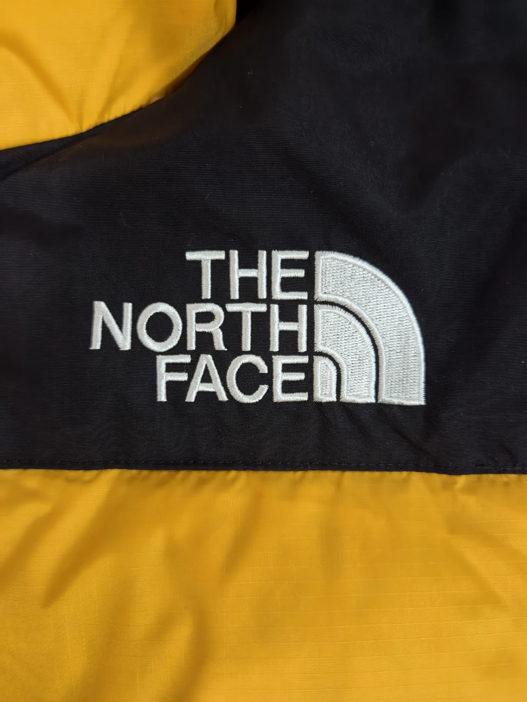 The North Face Men’s HMLYN Down Parka, large, yellow and black - photo 4