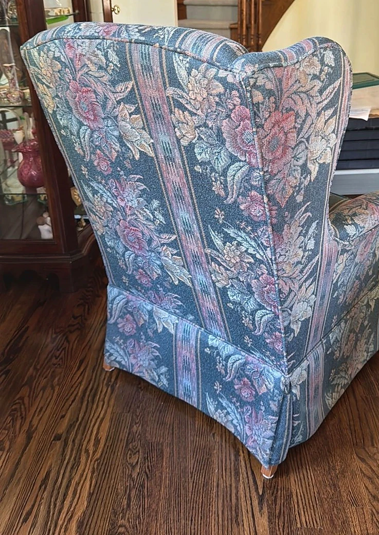 Vintage Roxton Wingback Armchair | TOMORROW PICKUP ONLY - photo 2