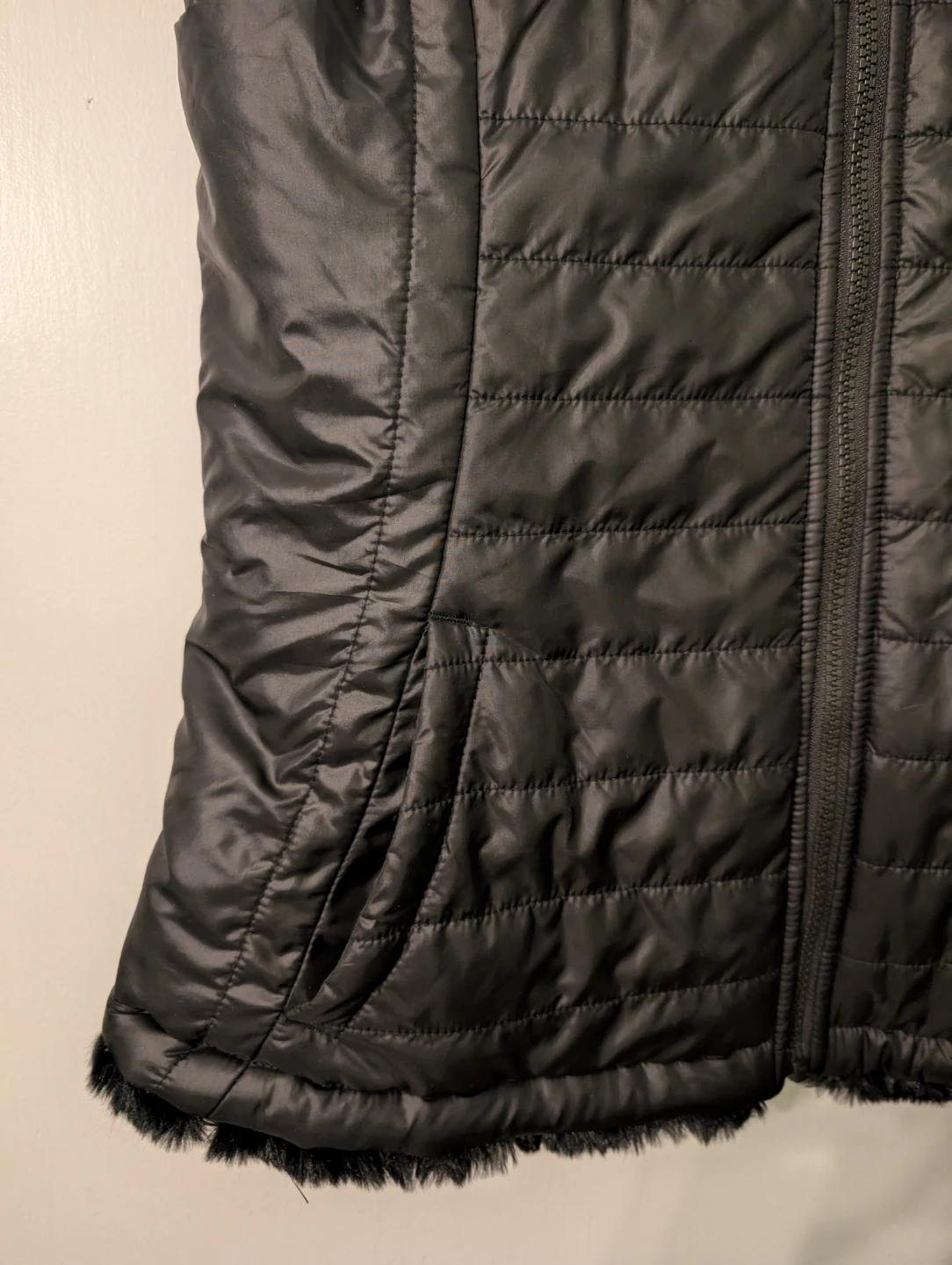 Nicole Miller Reversible Faux Fur Puffer Vest - photo 5