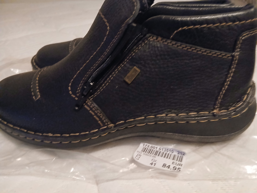 Black Leather Winter Ankle Boots Size 41