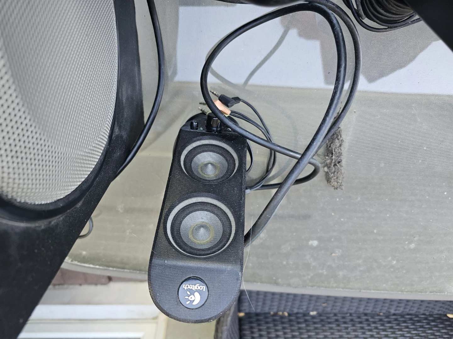 Logitech speakers  7.1 with subwoofer - photo 3
