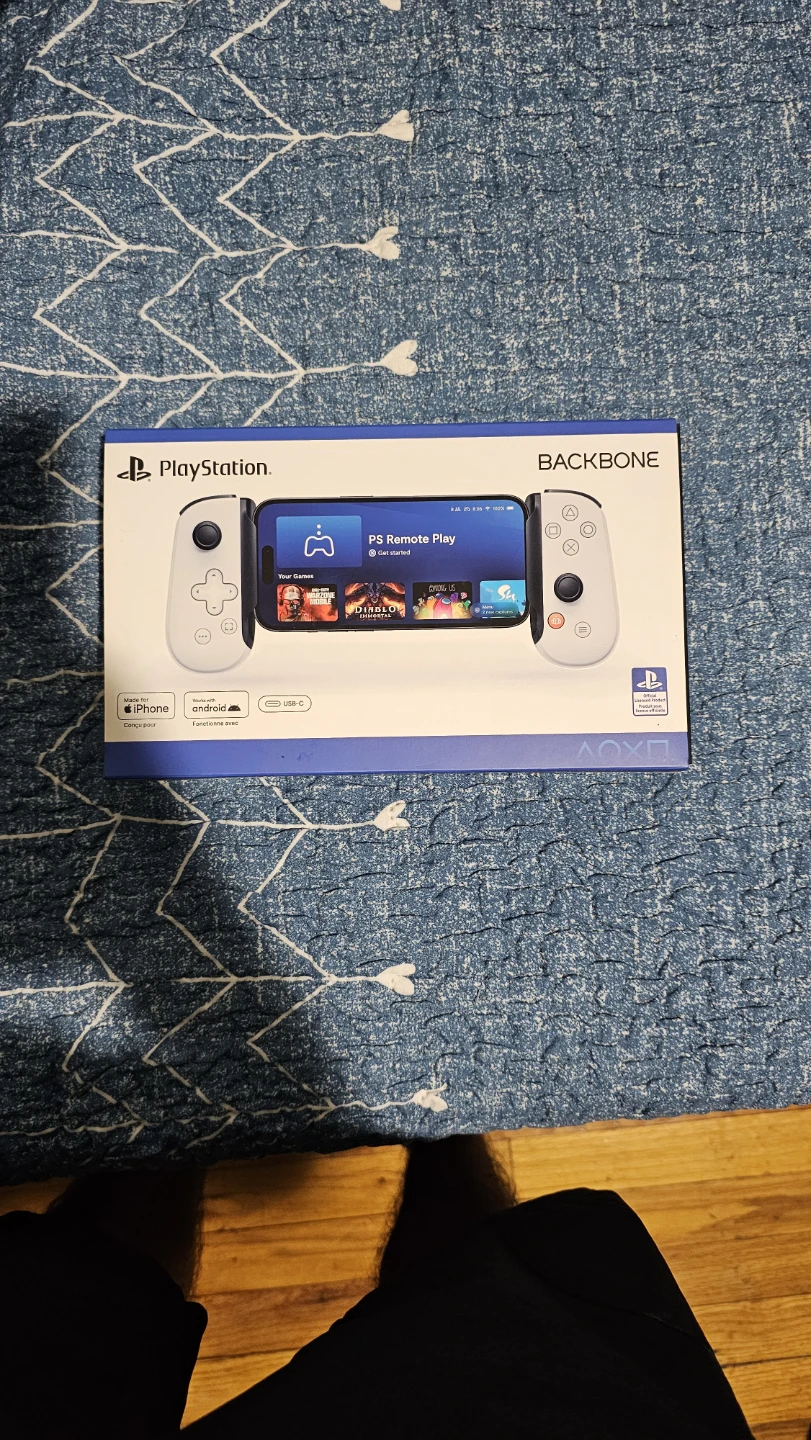 Backbone PlayStation Edition Mobile Controller - photo 2