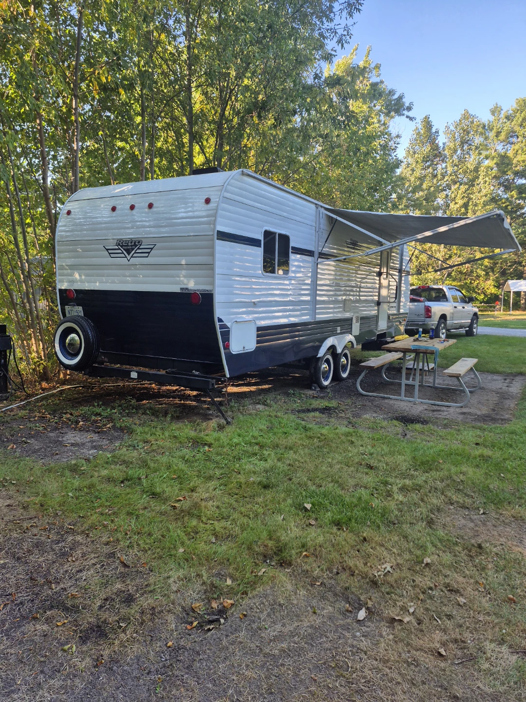 Riverside Retro Travel Trailer - photo 4