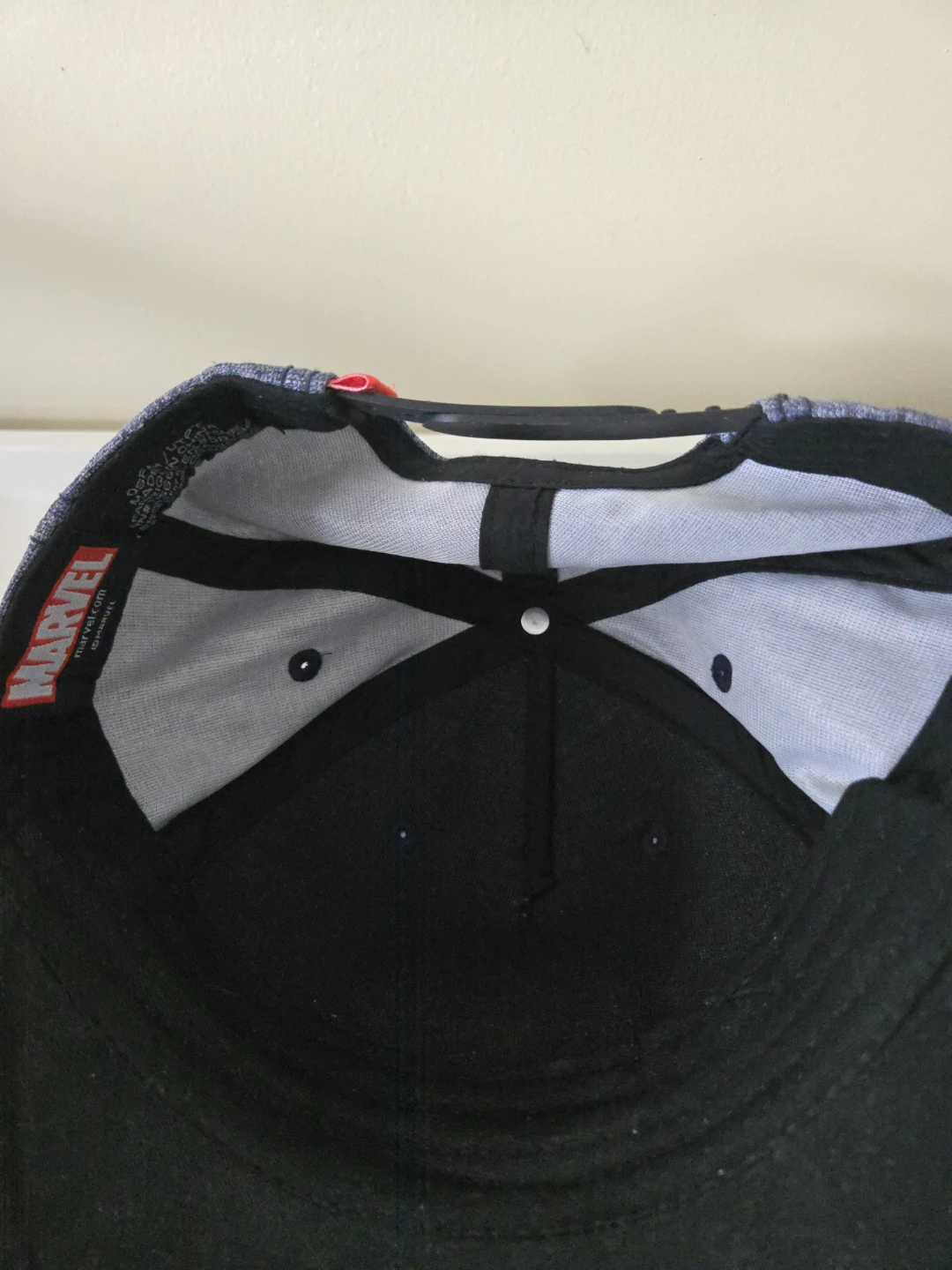 Marvel Captain America Snapback Hat - photo 2