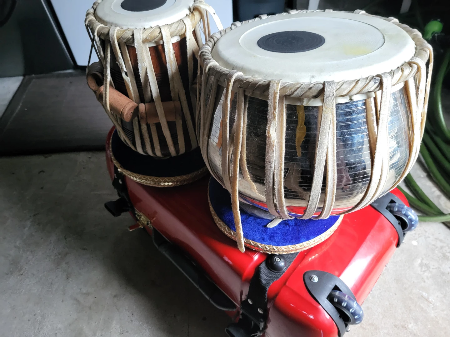 Tabla Drum Set with Case - photo 5