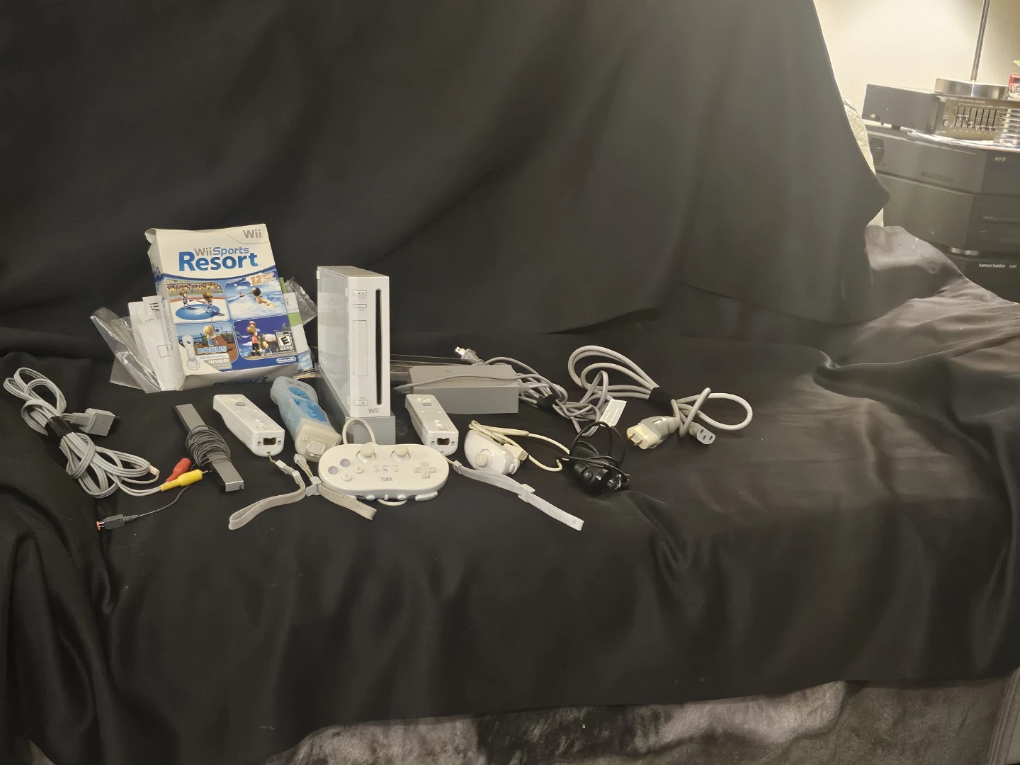 Nintendo Wii Console Bundle with 50+ Games - photo 4
