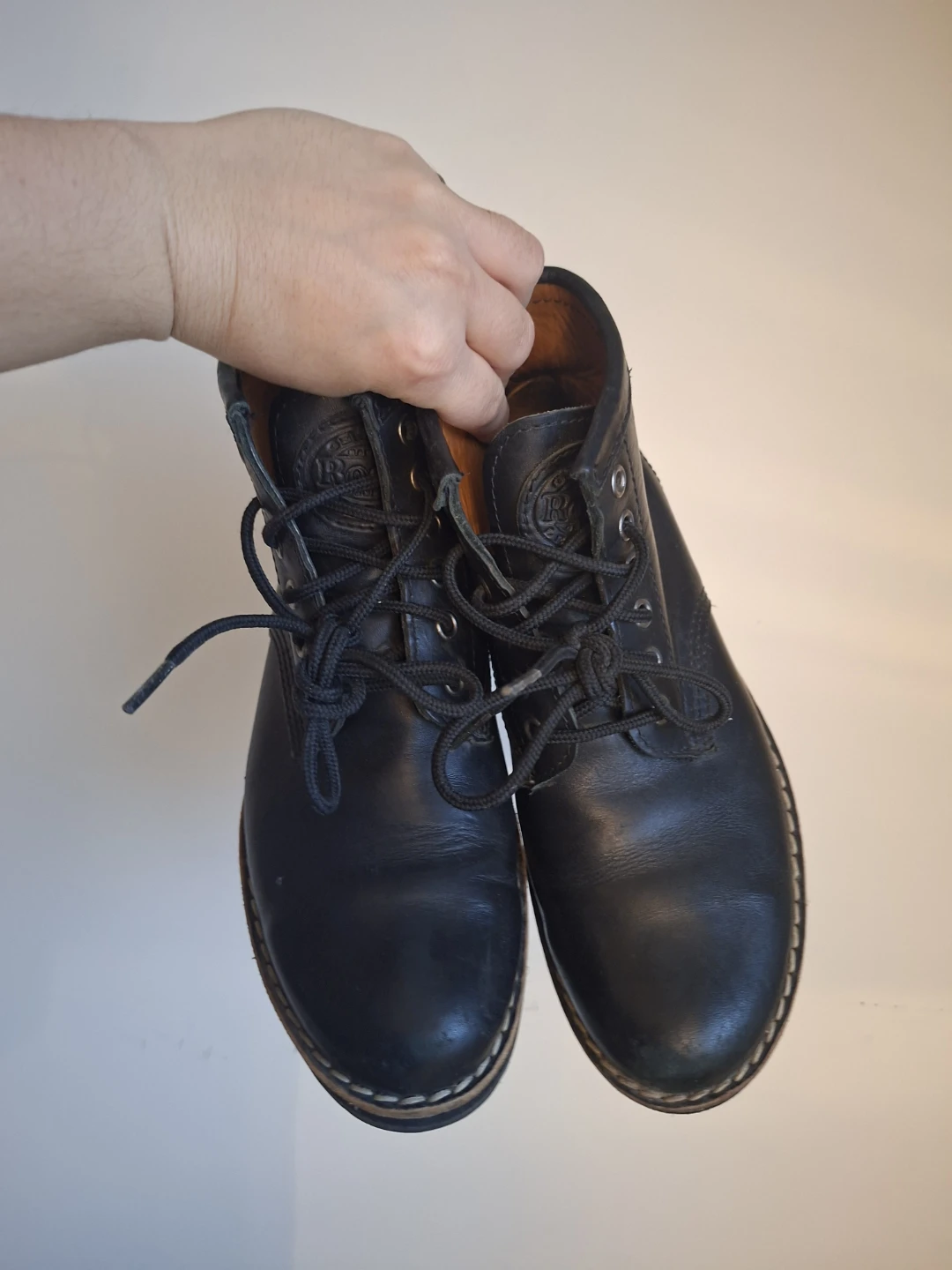 ROOTS Leather Combat Boots (Size 7/37) - photo 4