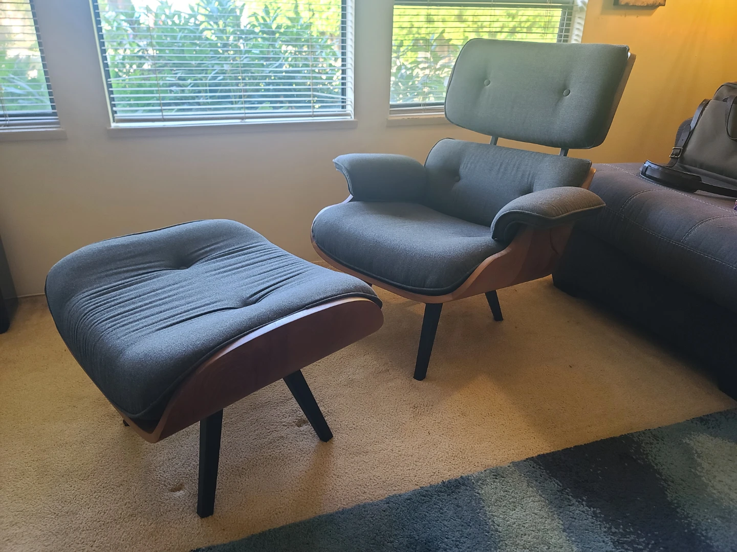 Replica Eames chair and footstool - photo 3