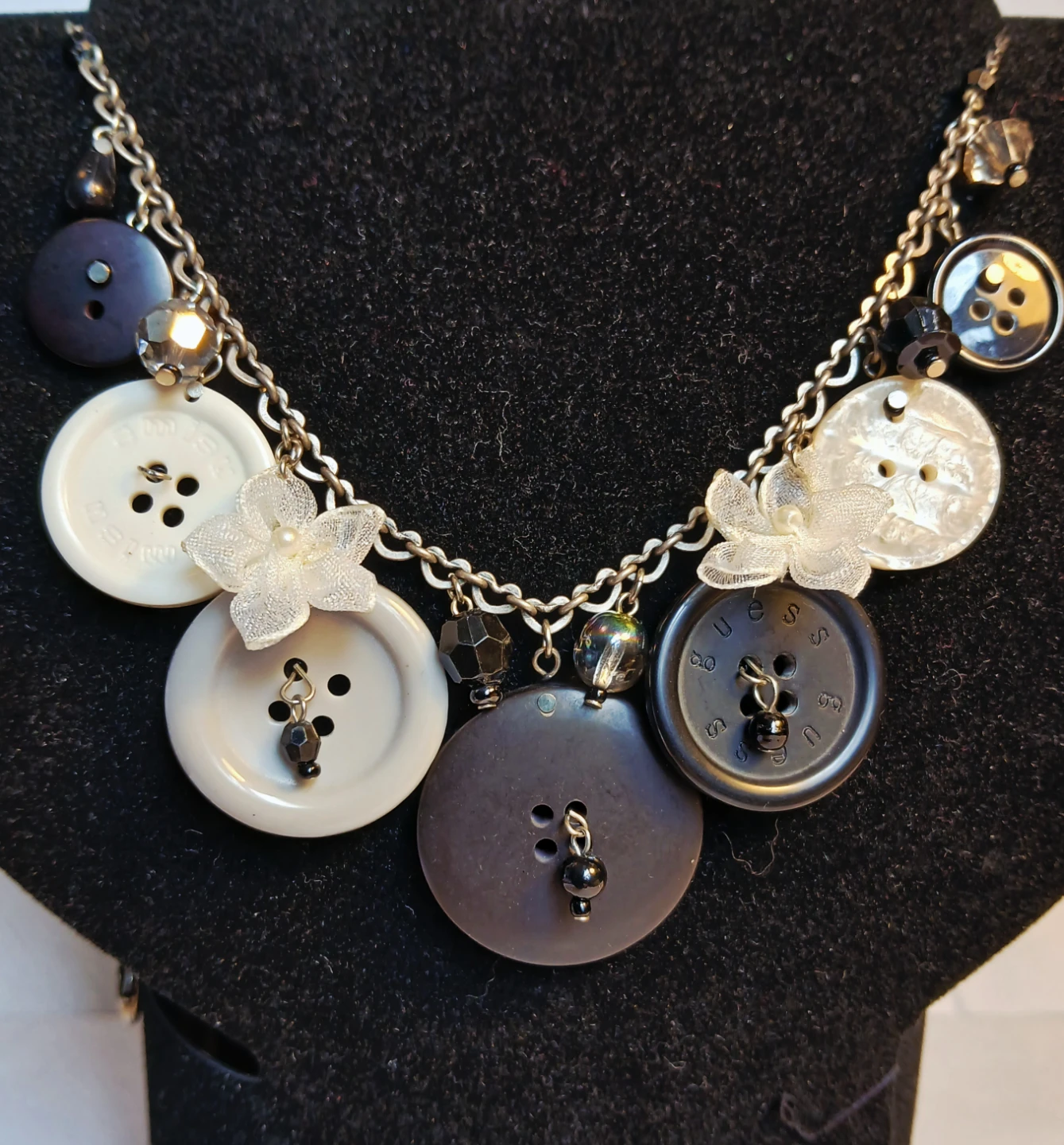 Button statement necklace