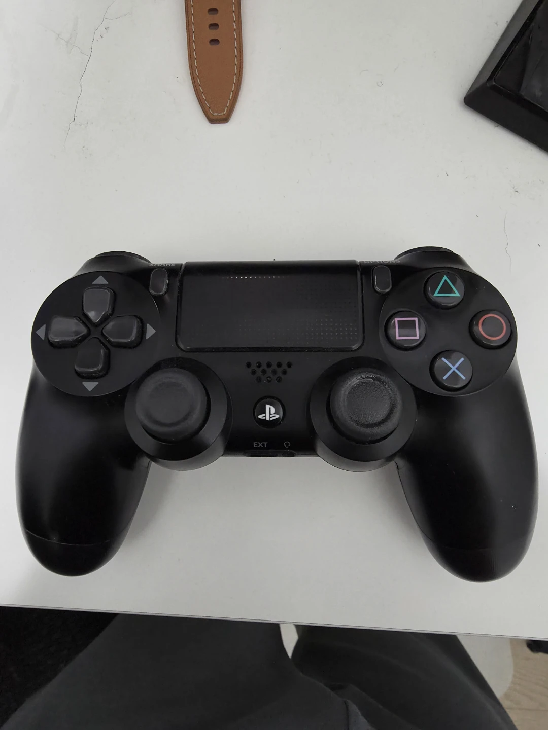 Black PlayStation 4 DualShock Wireless Controller - photo 3
