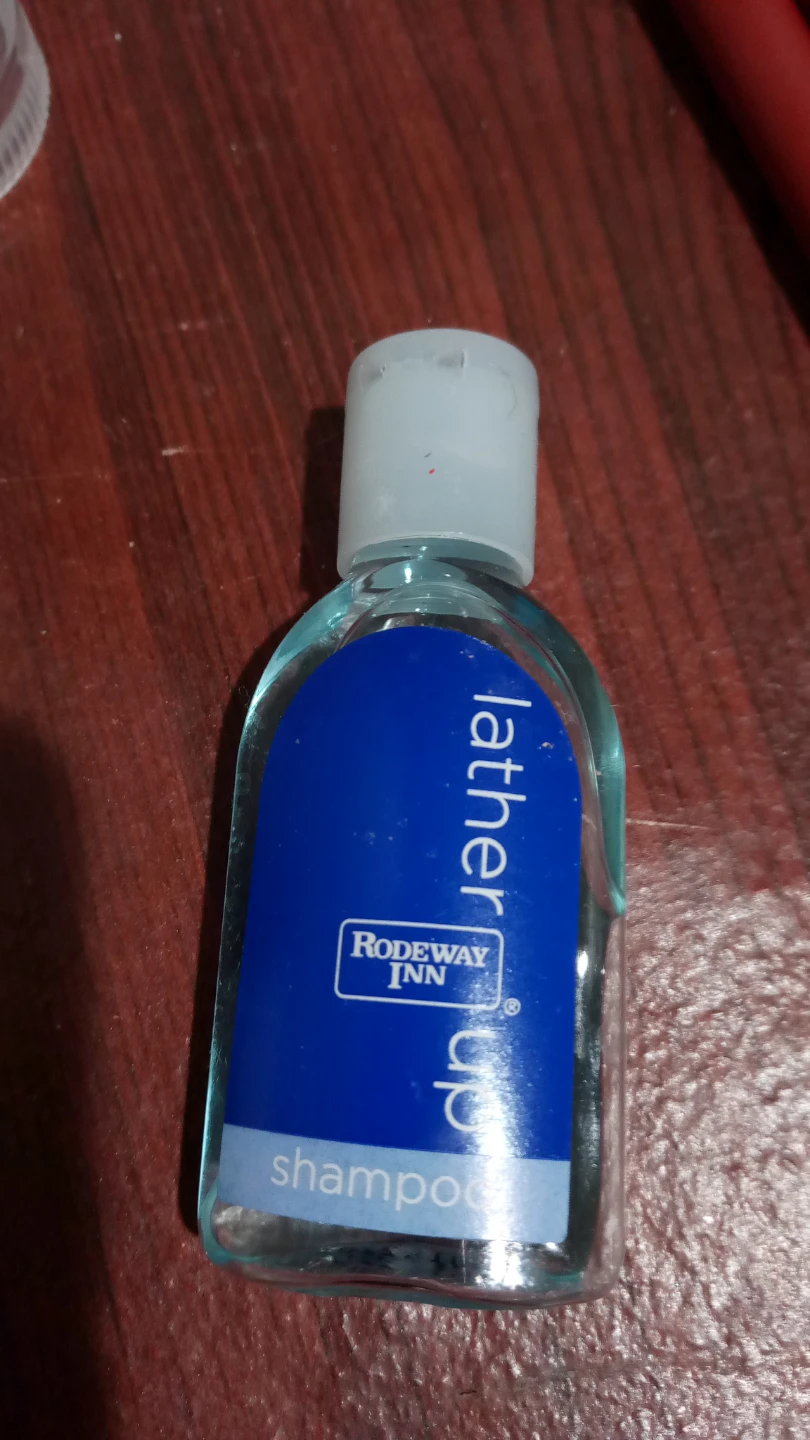 Rodeway Inn Lather Up Shampoo