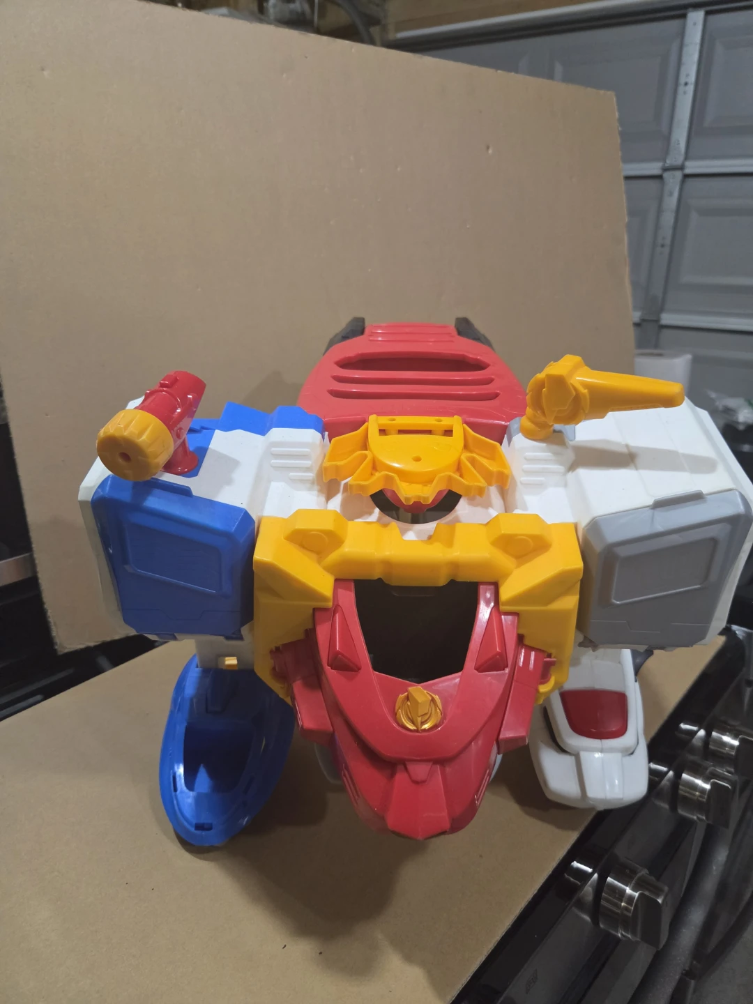 Power Rangers Wild Force Lion Megazord - photo 2