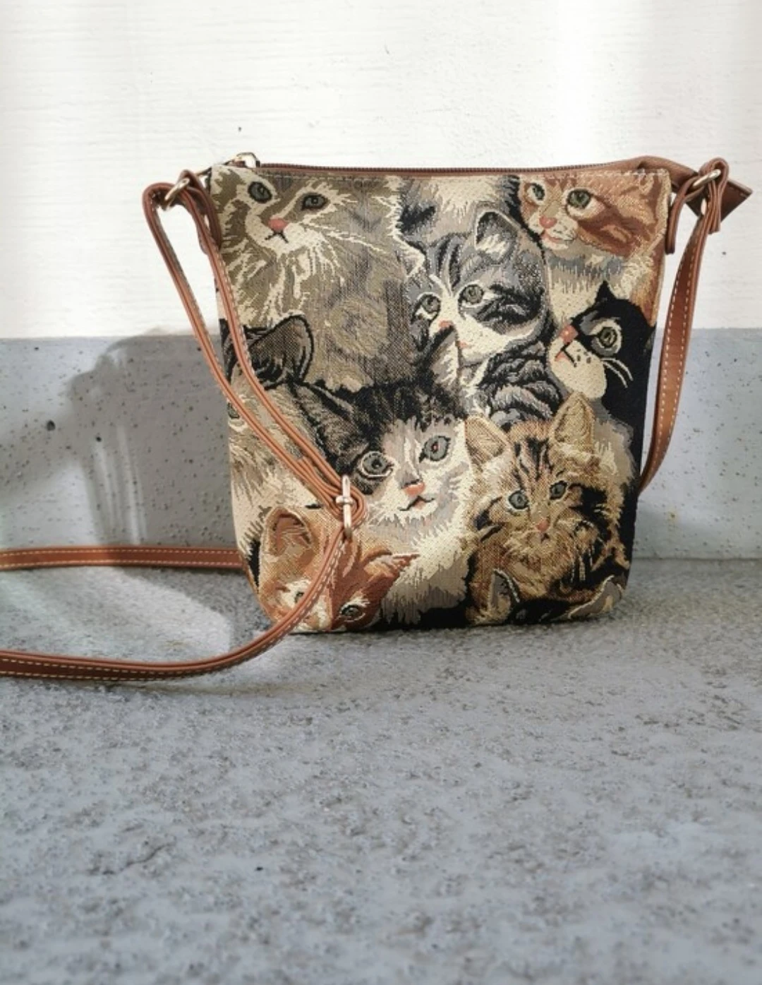Signare Tapestry Cat Print Crossbody Bag Shoulder Purse - photo 3
