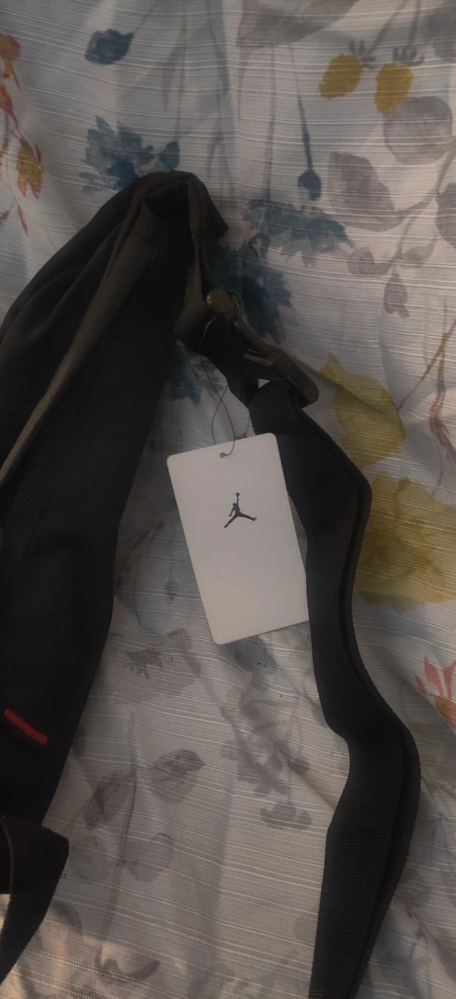 New Jordan Fannypack - photo 3