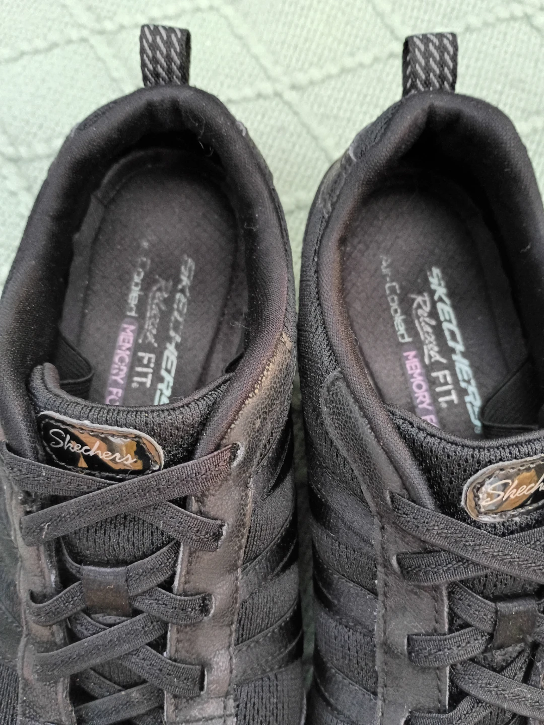 Skechers Relaxed Fit Sneakers Black Size 6.5 - photo 2