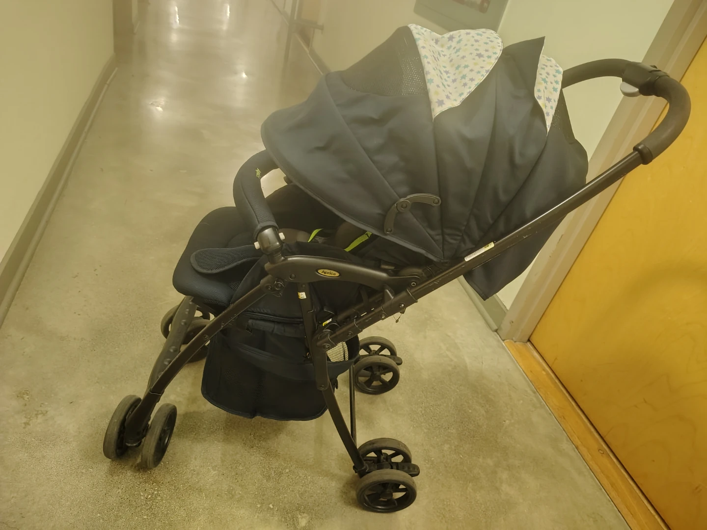 Aprica baby stroller navy - photo 4