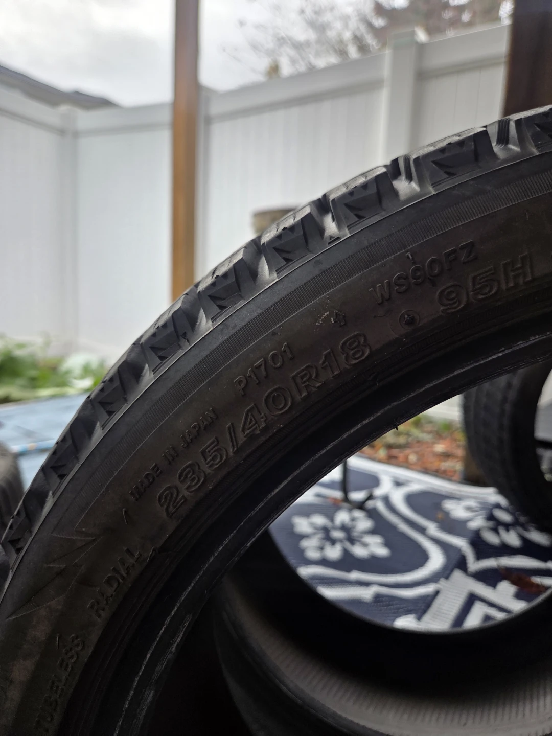 235/40R18 Winter Tires (4) Bridgestone WS90 + Rovelo - photo 4