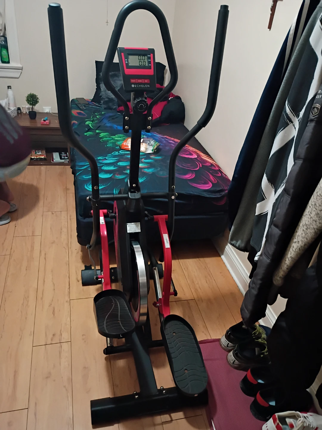 Echelon Elliptical Cross Trainer - photo 2
