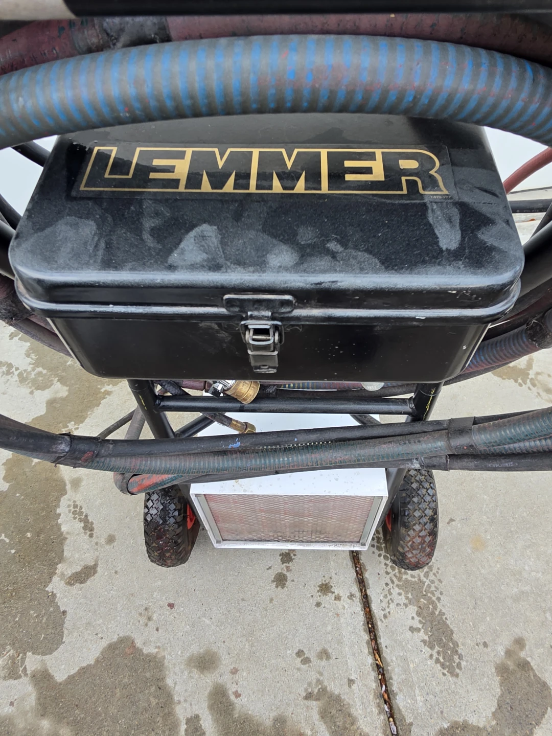 Lemmer T-97 HVLP Turbine Spray System. Great Condition! - photo 5