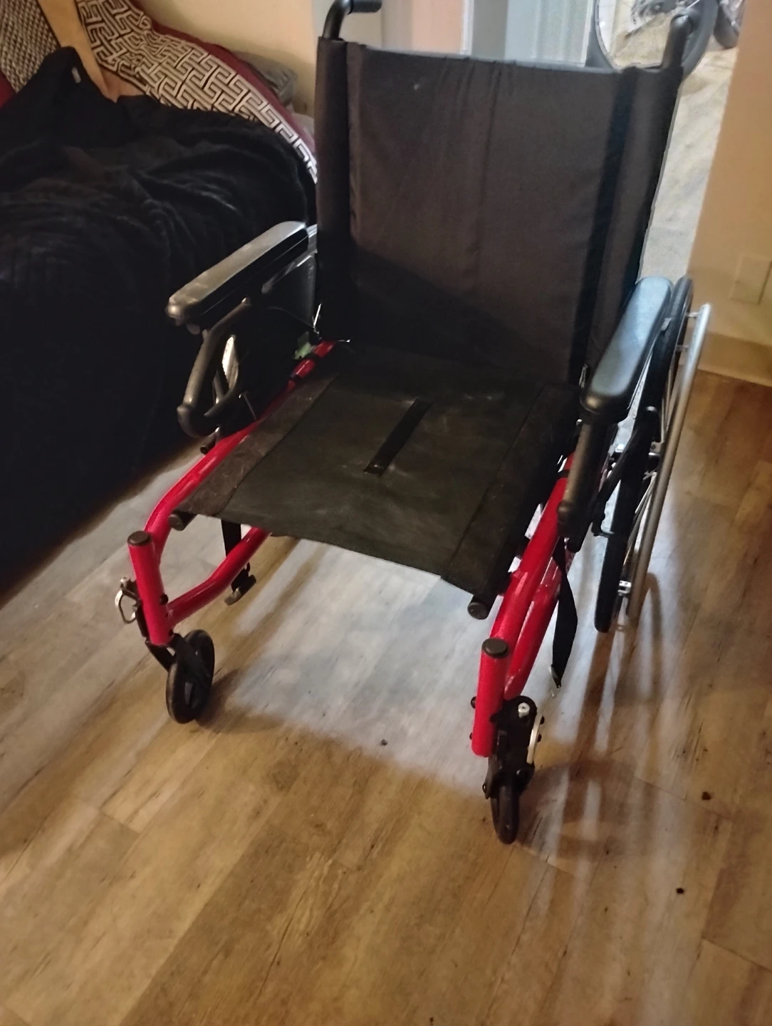Motion Composites Wheelchair - Red - photo 4