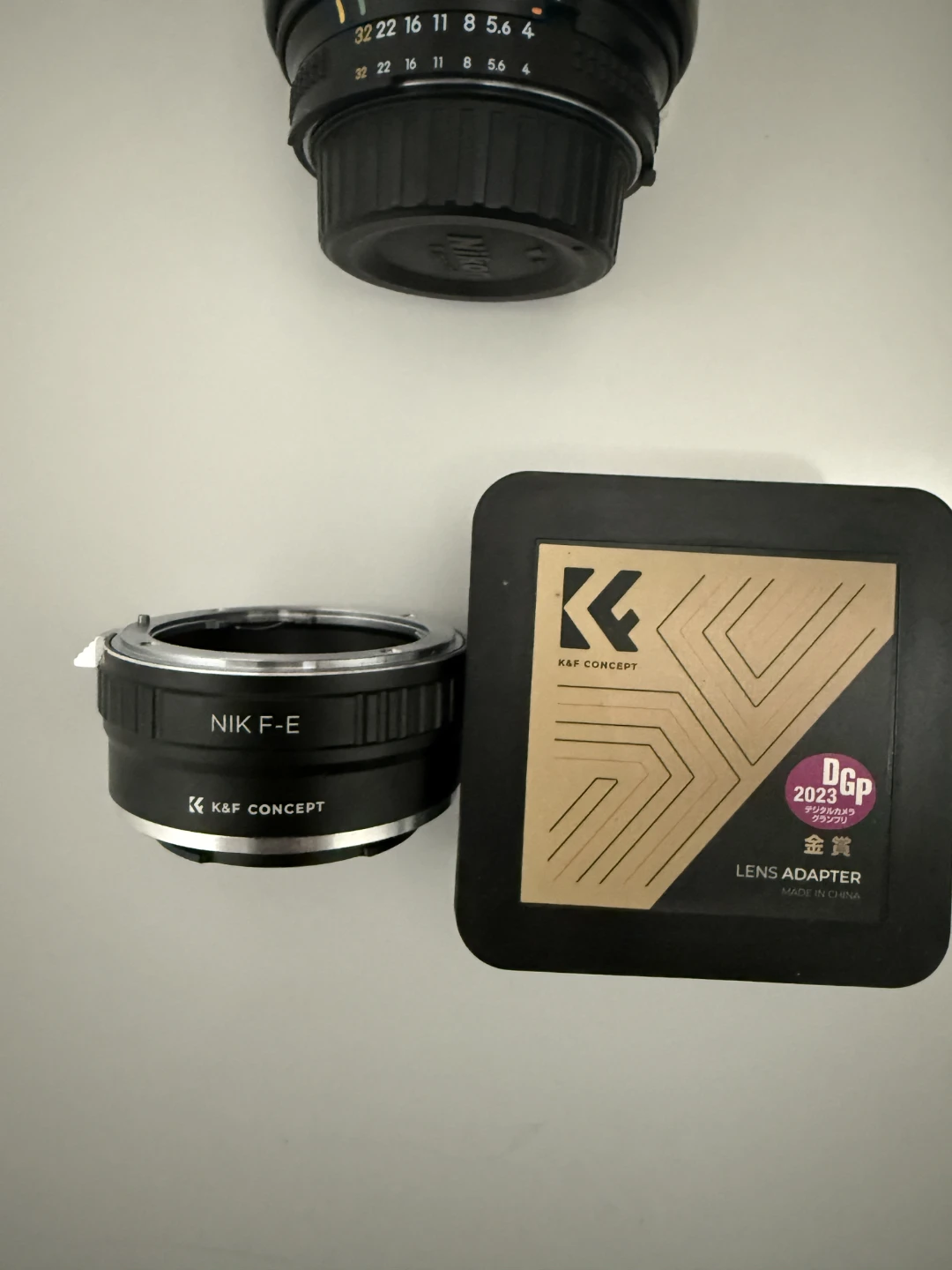 Sony E-Mount Camera Lens Bundle – Yongnuo 50mm + Nikon 70–210mm - photo 4