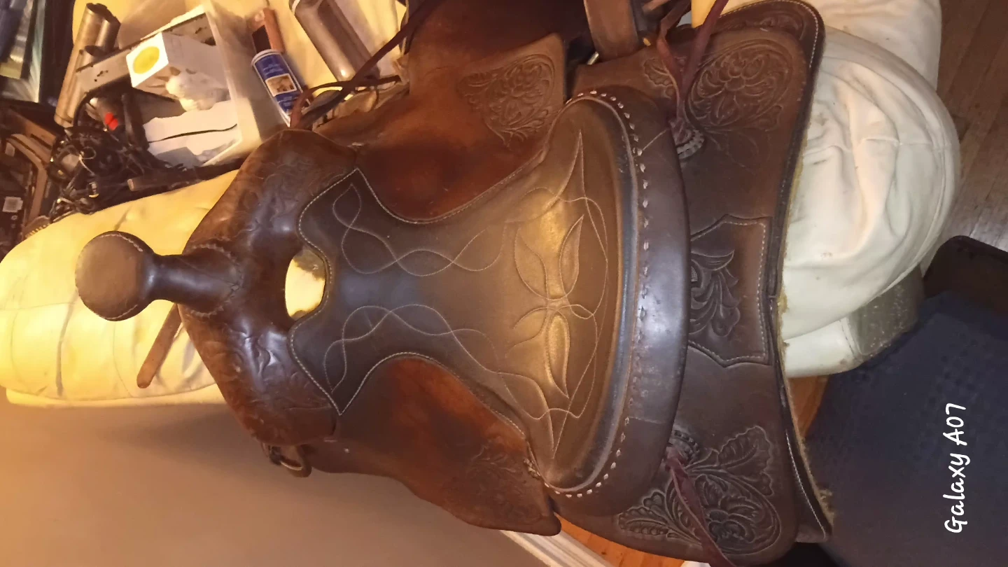 Western Leather Horse Saddle - photo 2