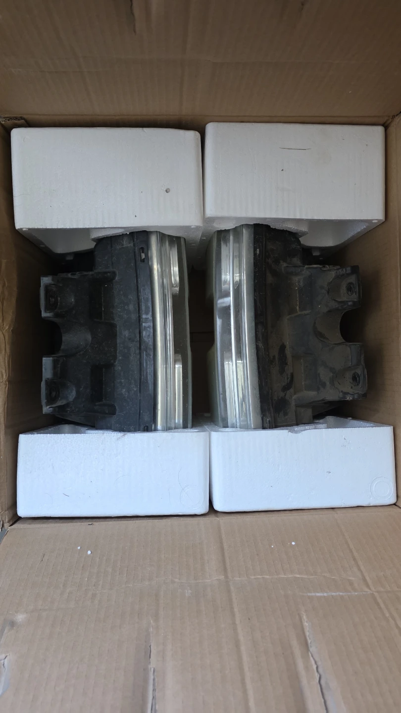 2008 Ford F-350 Super Duty Headlight Assembly - photo 5