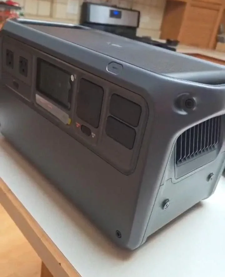 EcoFlow PowerStream Portable Power Station - photo 2