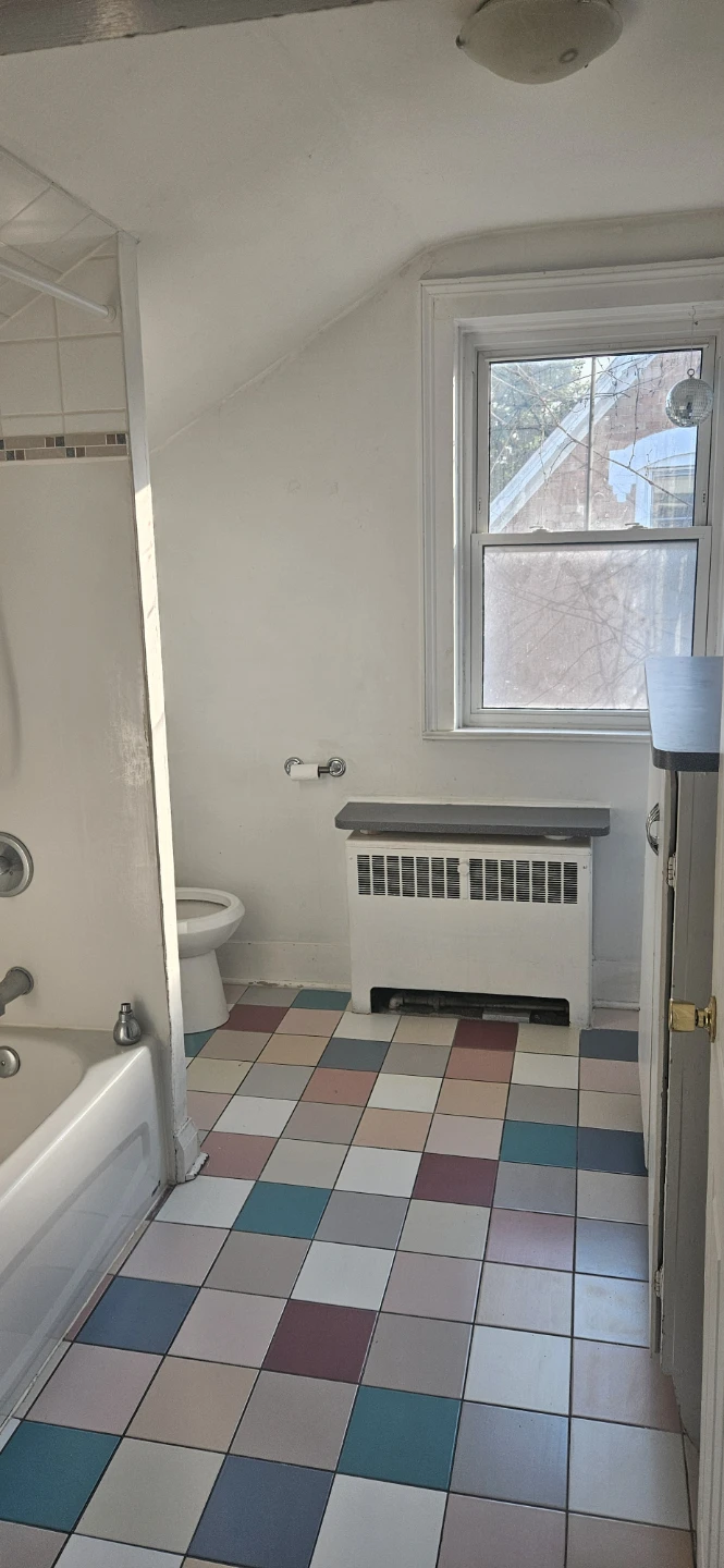 2 bedroom apartment  in Stouffville Main st& 10th line - photo 4