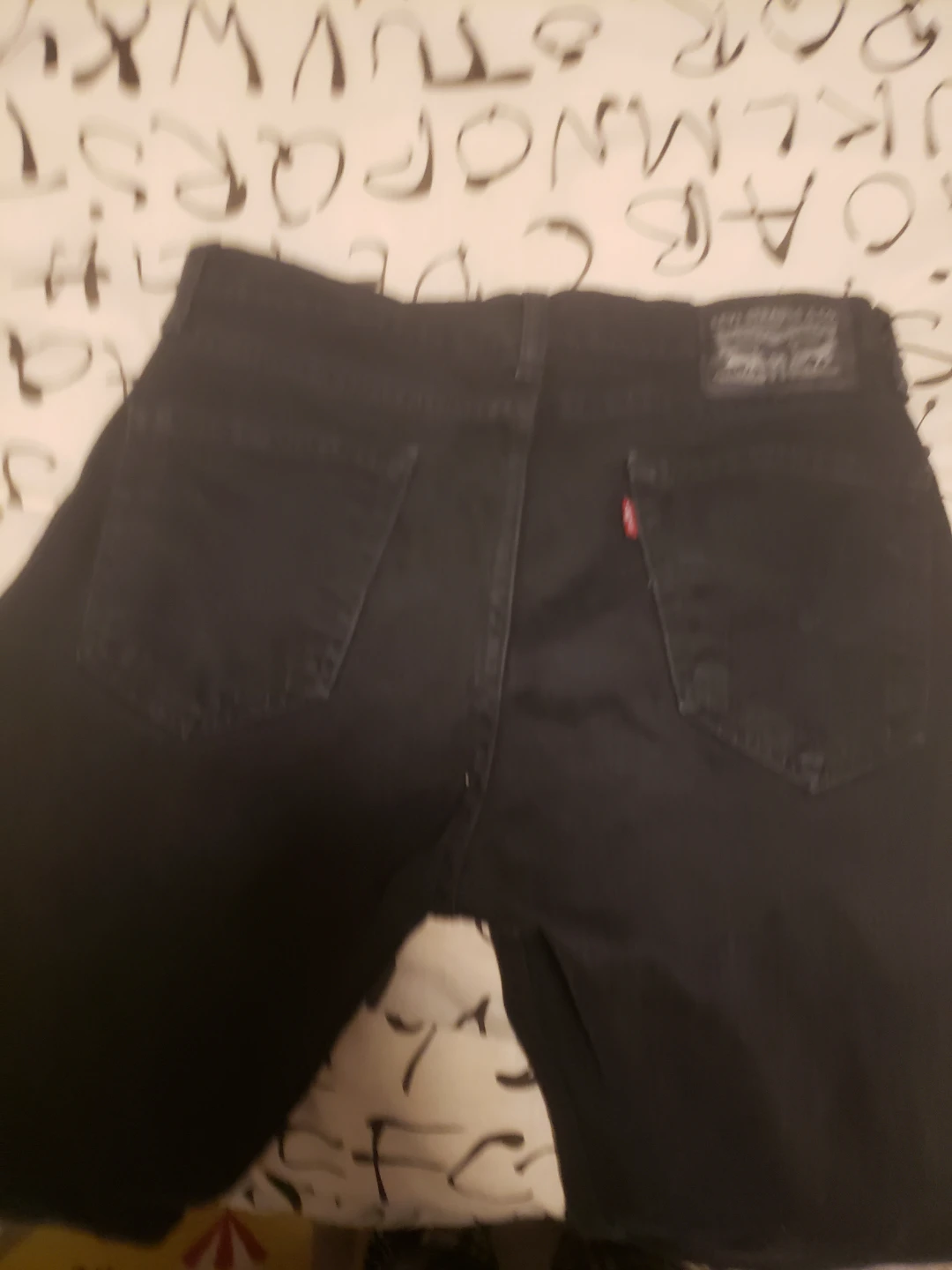 2 black jeans (American eagle & Levis) - photo 4