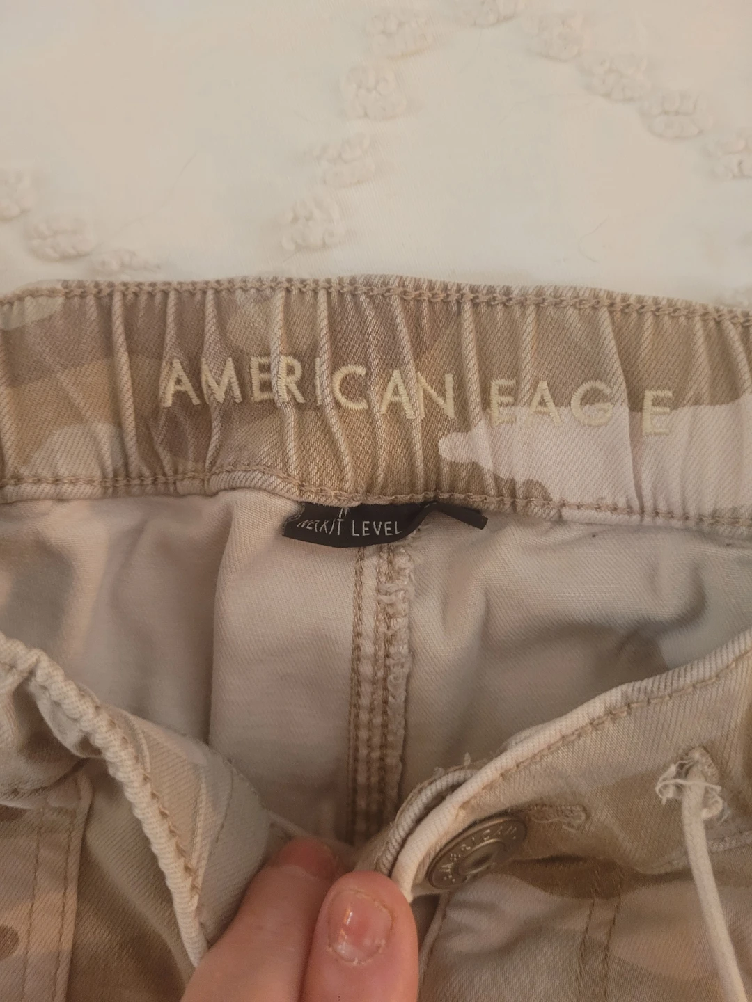 American Eagle Camo Jogger Pants Size 16 - photo 2