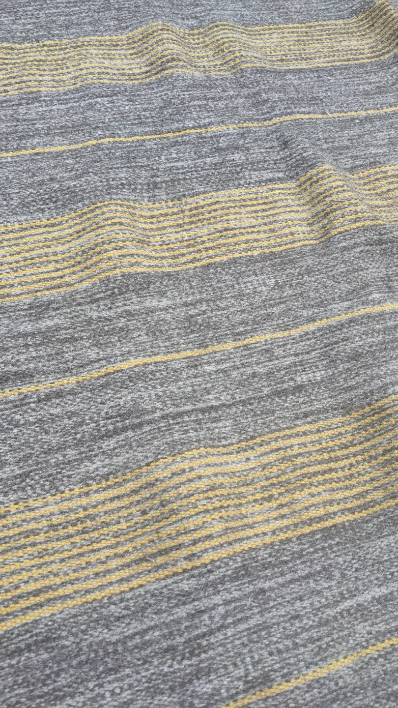 Striped woven area rug - photo 5