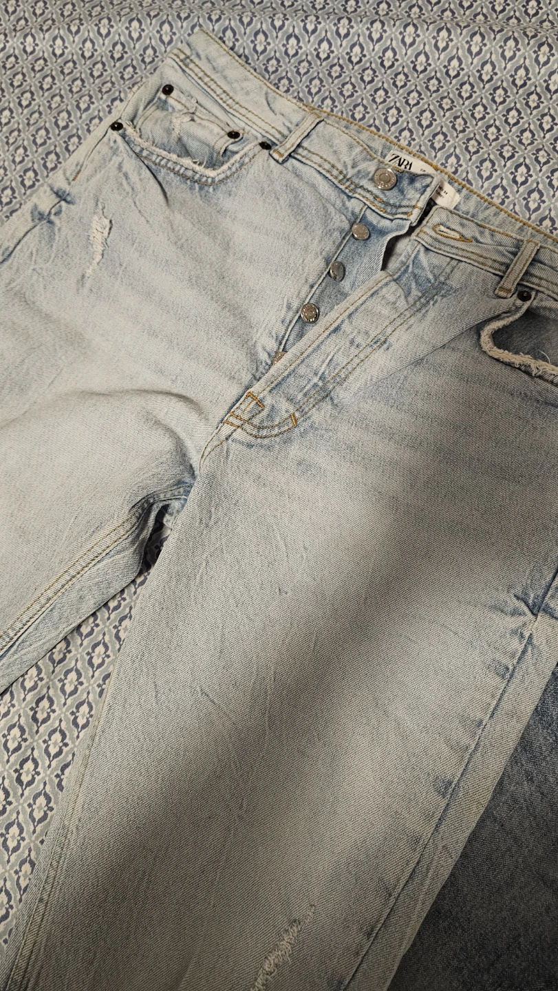 Two pairs of Men's ZARA distressed denim jeans - photo 3
