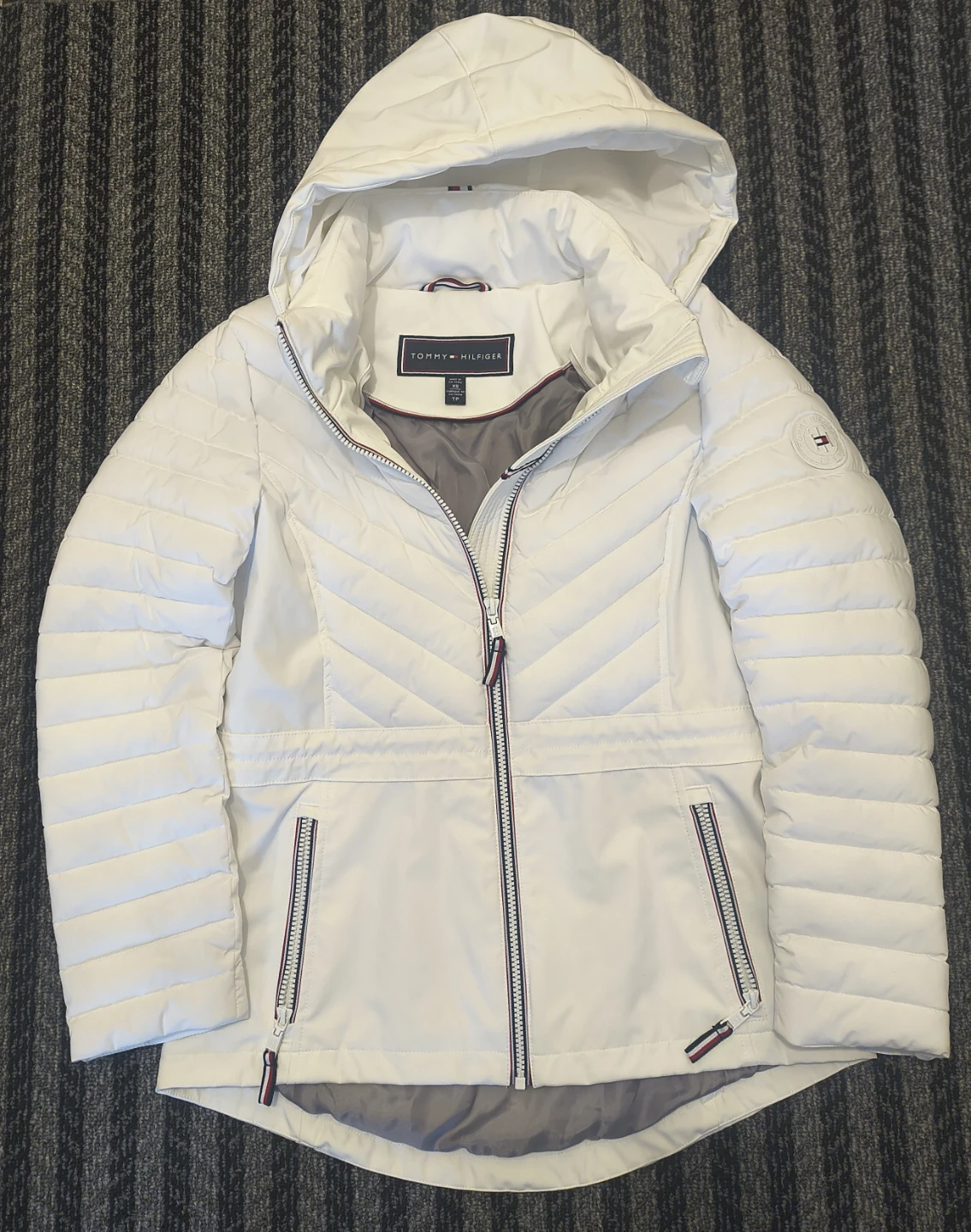 Tommy Hilfiger White Quilted Hooded Jacket XS - photo 2