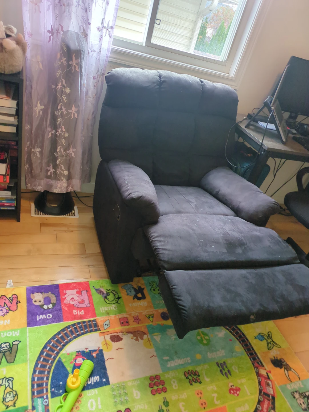 Dark Grey Recliner - photo 2