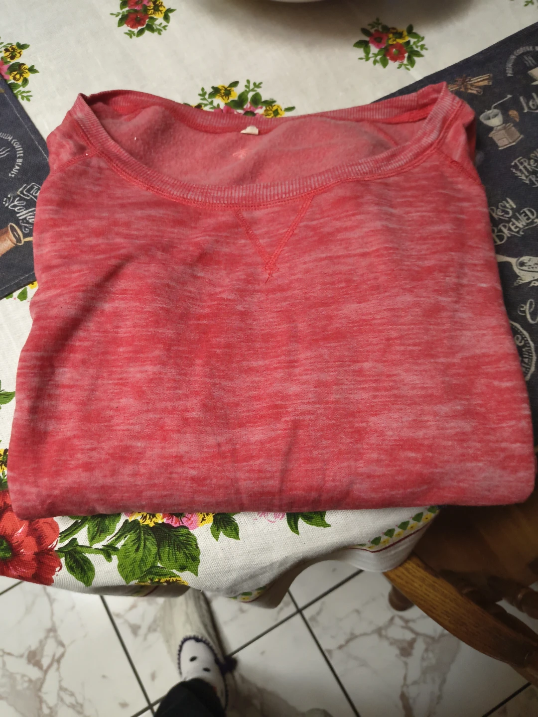 Red marled long sleeve pullover - photo 3
