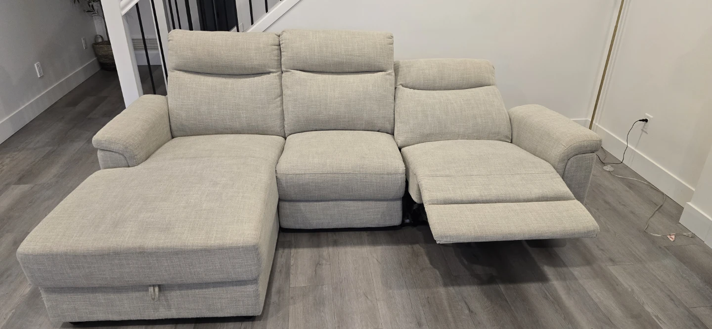 Power Reclining Sectional with Storage in Beige fabric - photo 4
