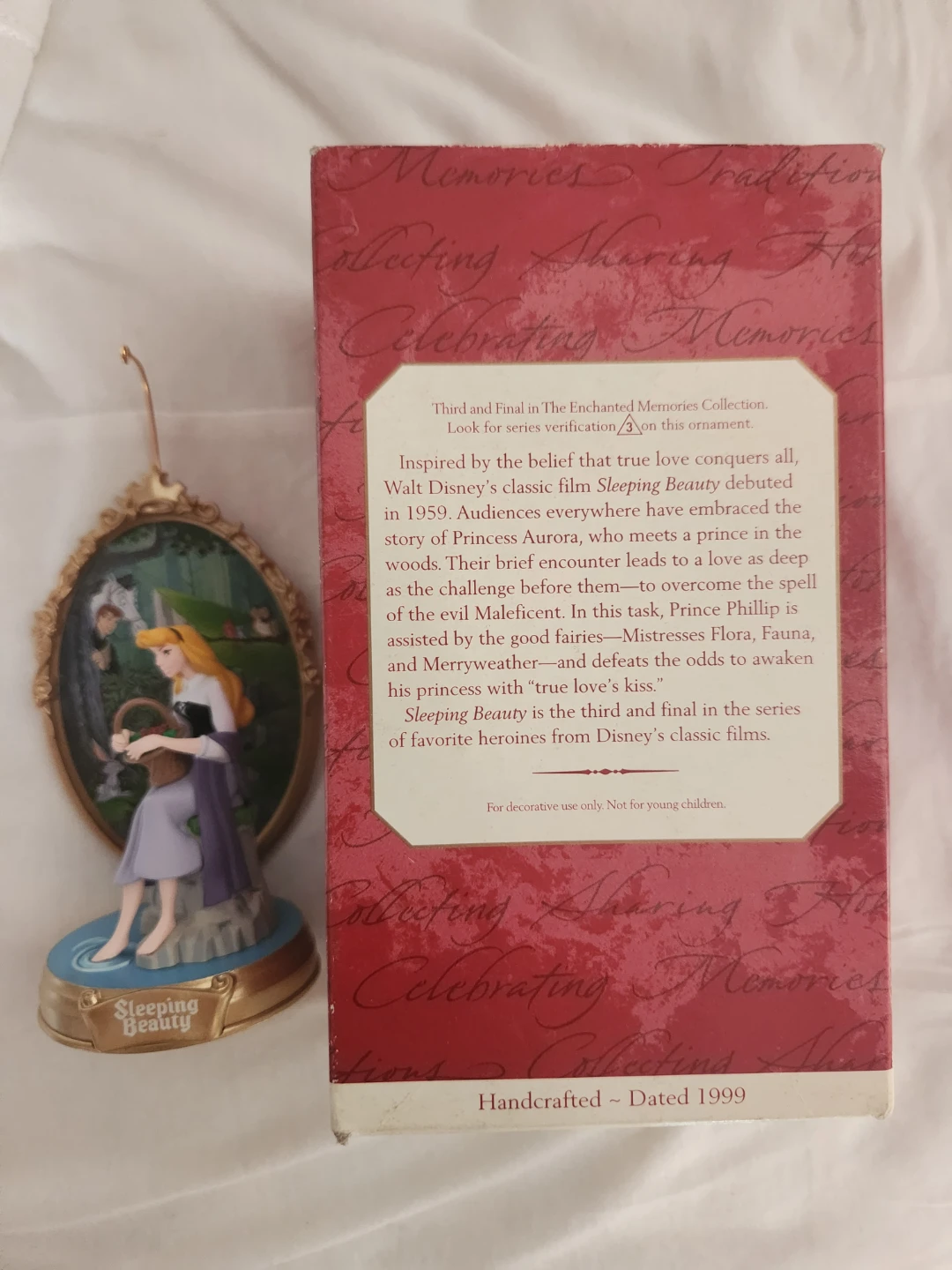 Hallmark Disney Sleeping Beauty Ornament 1999