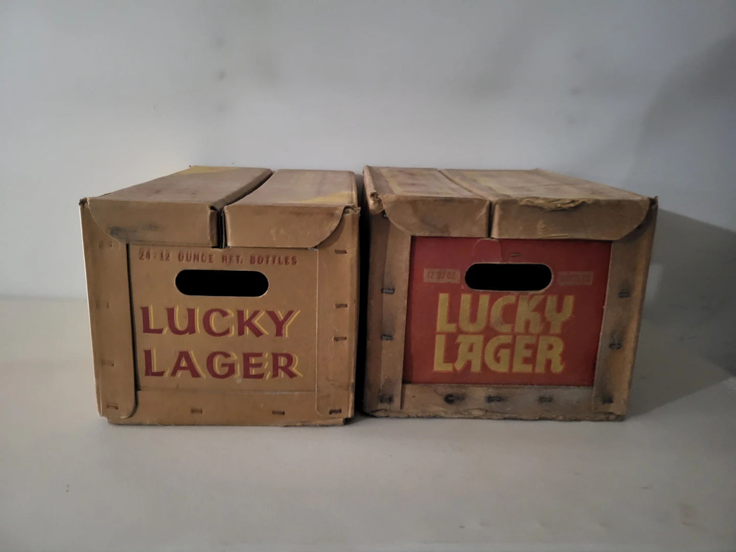 Lucky Lager Vintage Light-Up Beer Signs - photo 5