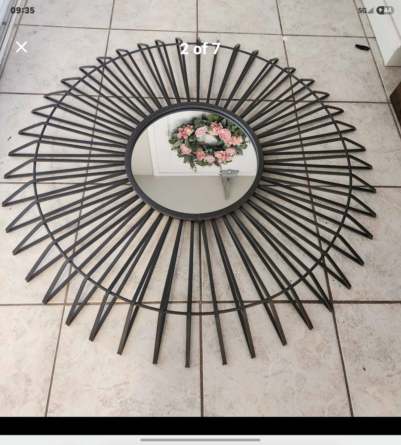 Modern Sunburst Wall Mirror by Structube ✨ - photo 3