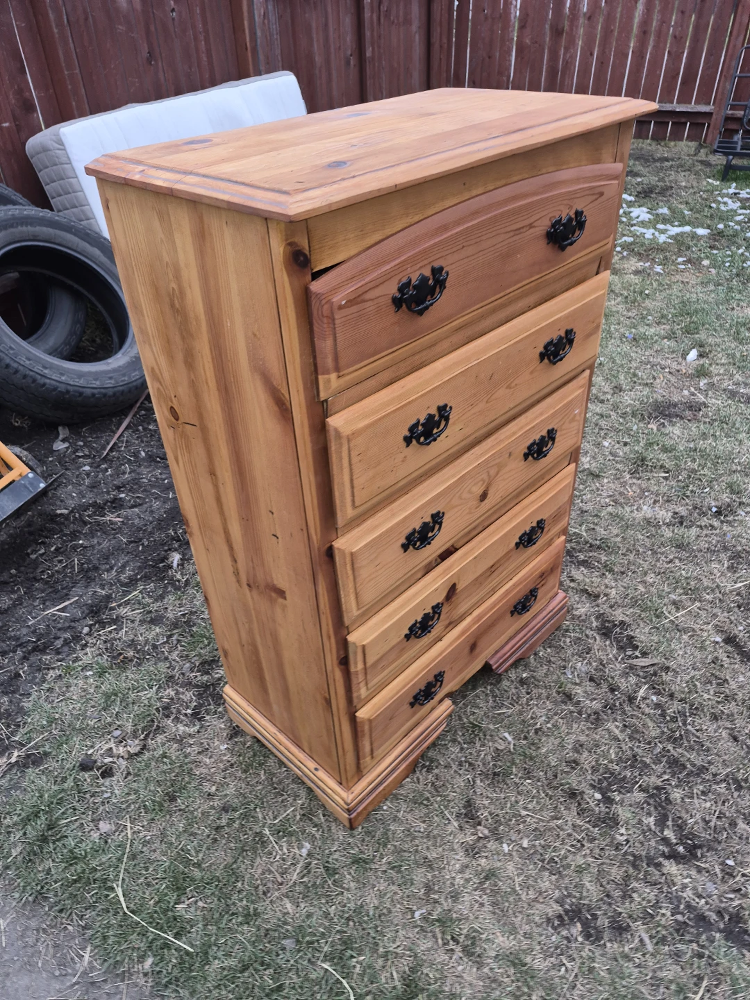 Solid wood 5 drawer dresser