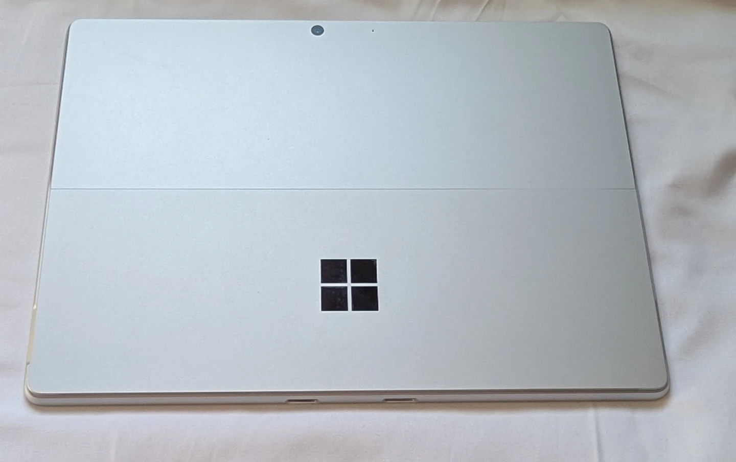 LIKE NEW MICROSOFT SURFACE PRO 9 WINDOWS TABLET - photo 3