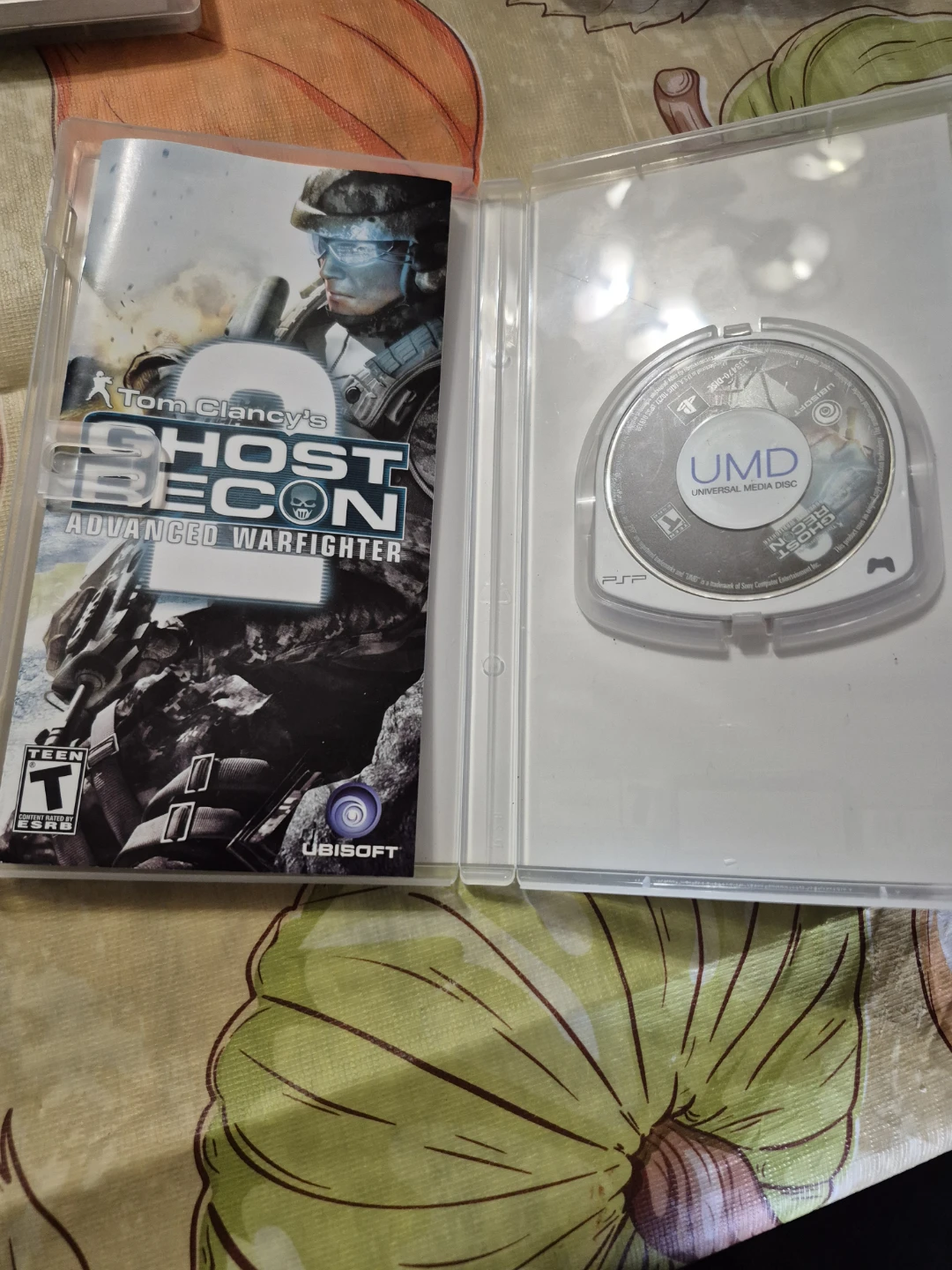 Tom Clancy's Ghost Recon Advanced Warfighter 2 PSP - photo 2