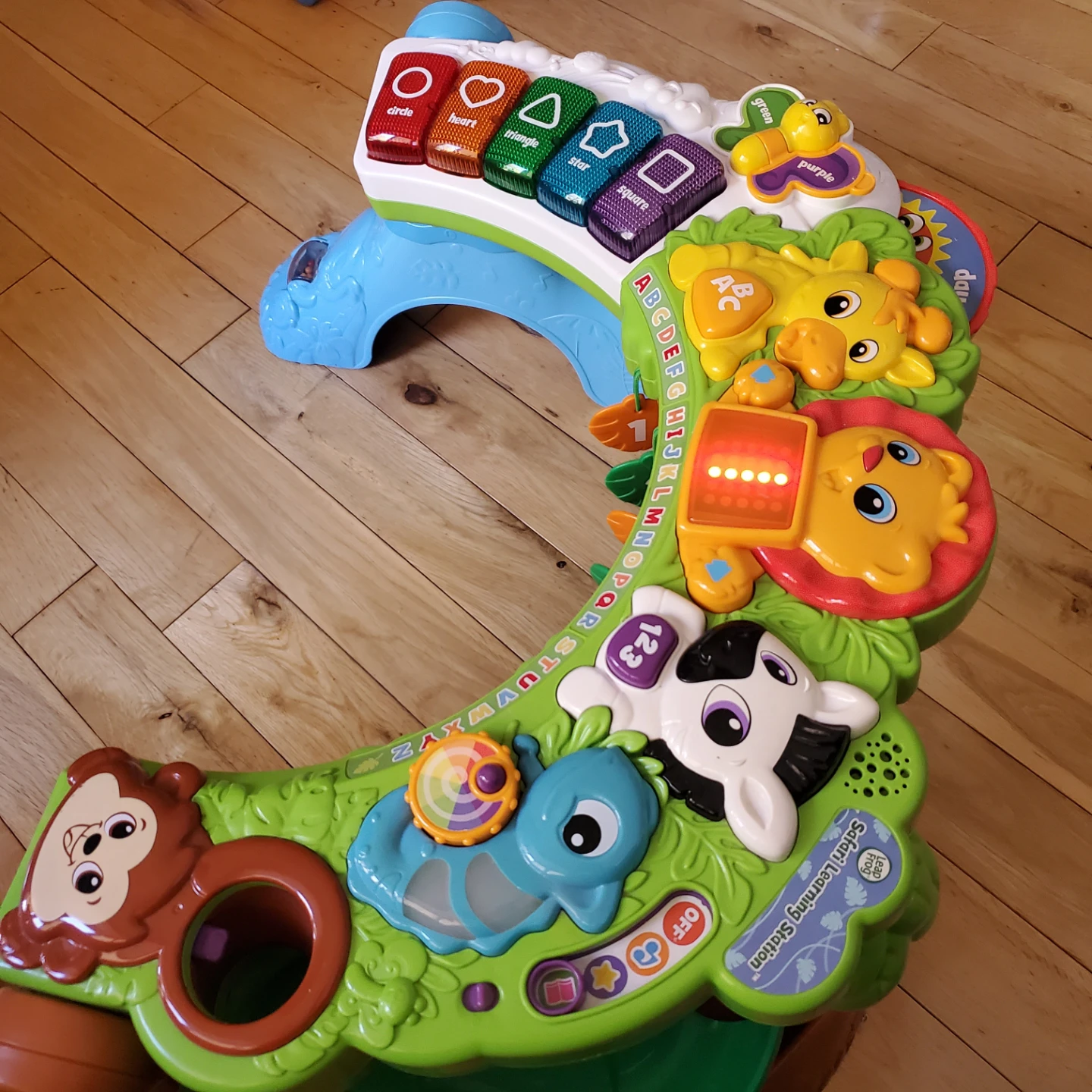 LeapFrog Safari Learning Station Activity Centre - photo 3