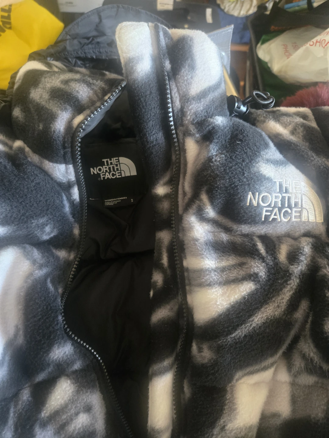 The North Face Women's Fleece Puffer Jacket - photo 3