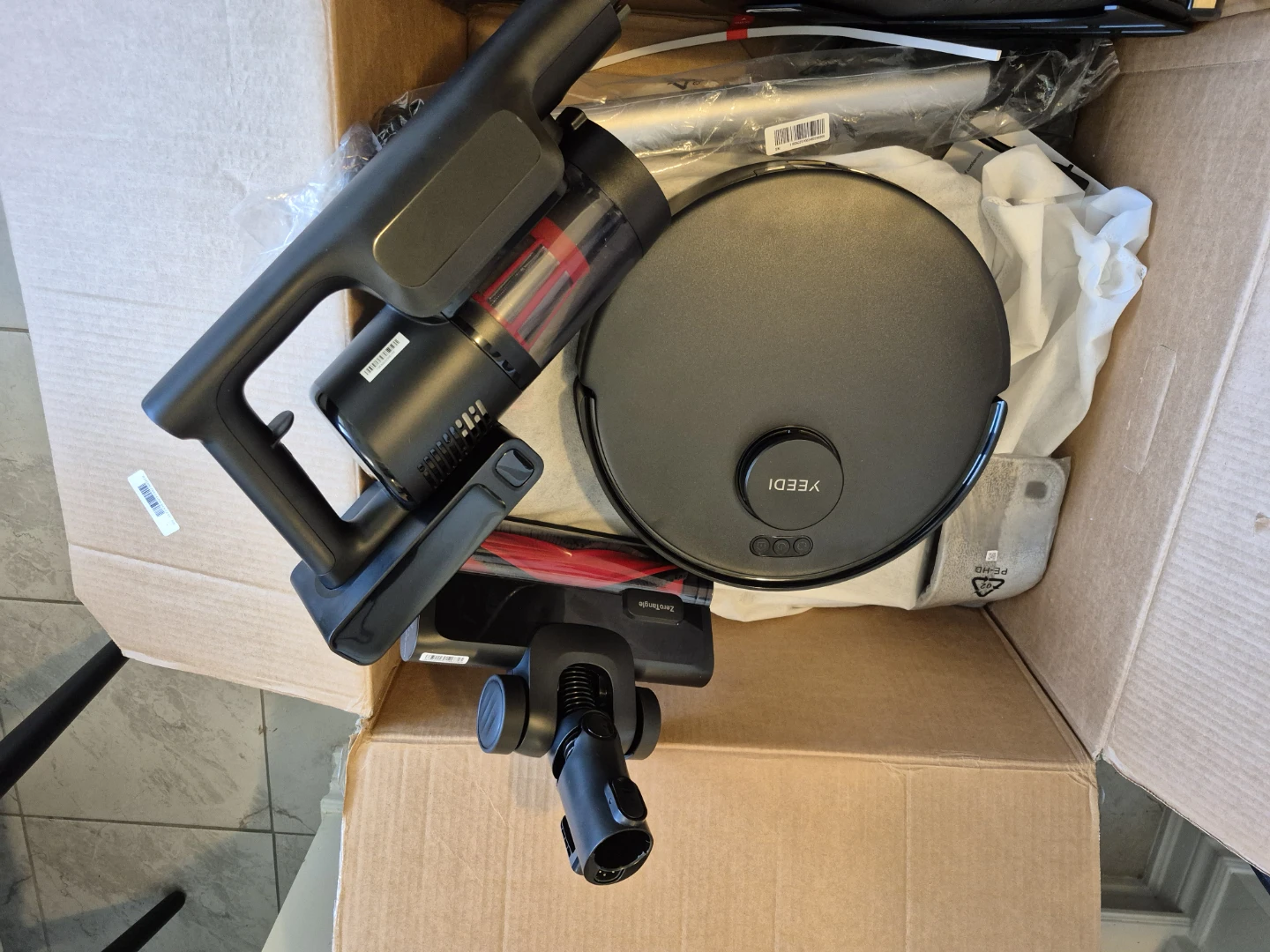 Yeedi C12 Combo Robot Vacuum and Mop - photo 2