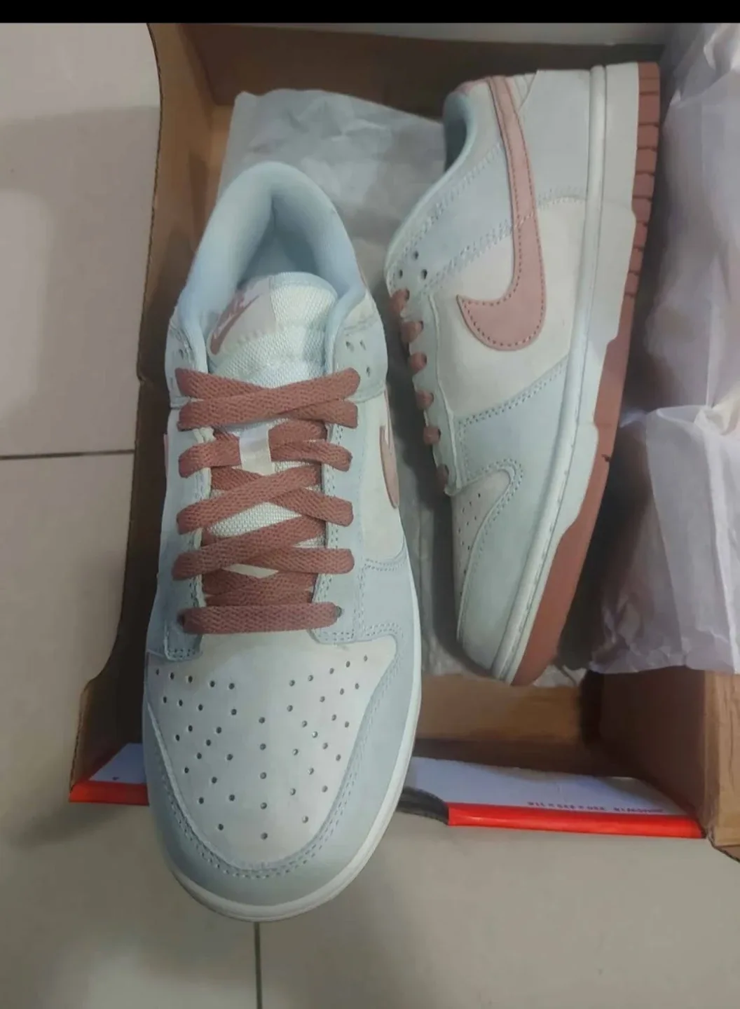 Nike Dunk Low Sneakers brand new
