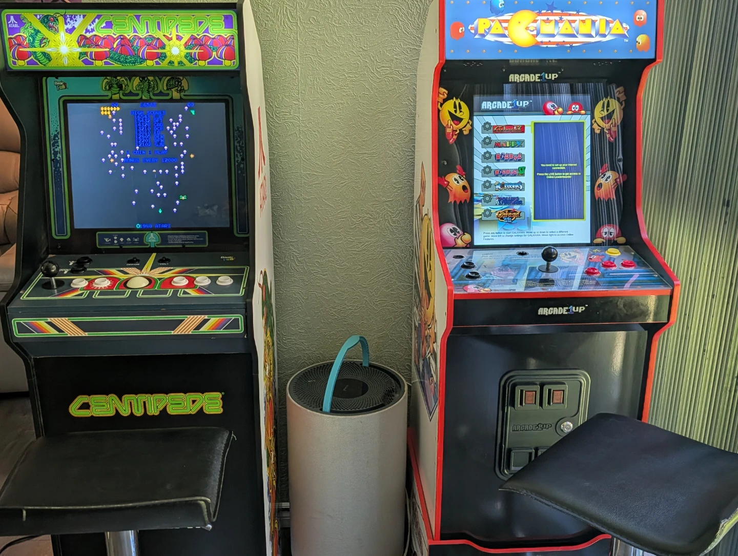 Arcade1Up Pac-Mania Arcade Machine