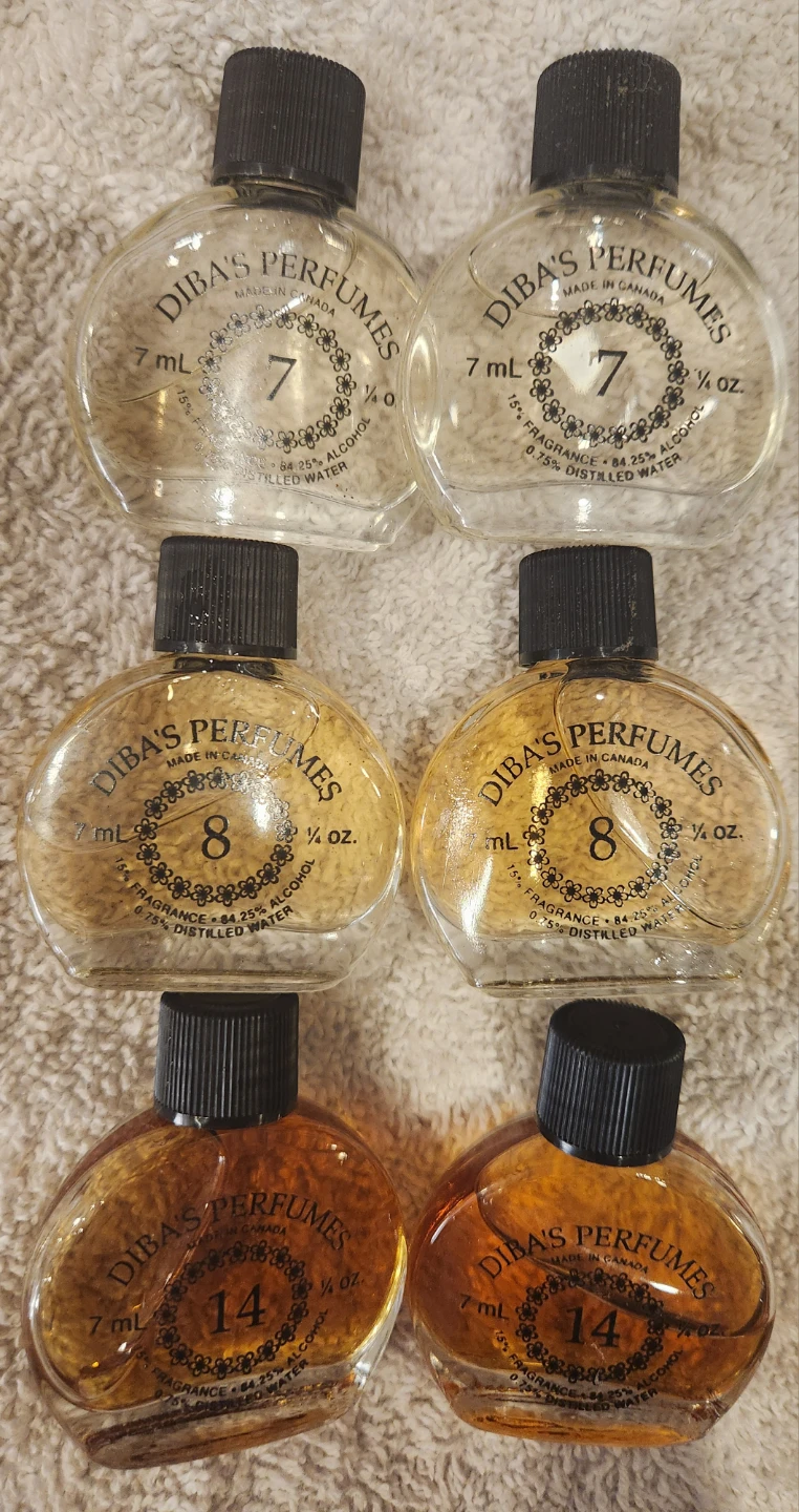 FREE mini perfume bottles - photo 2