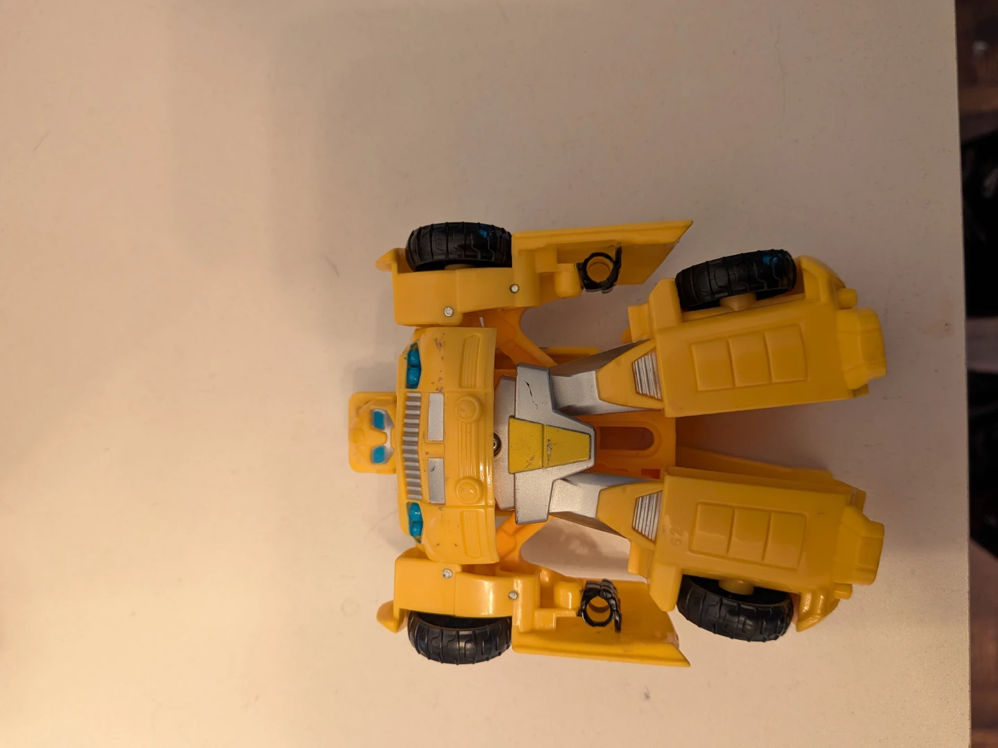 Transformers Bumblebee Action Figure - photo 4